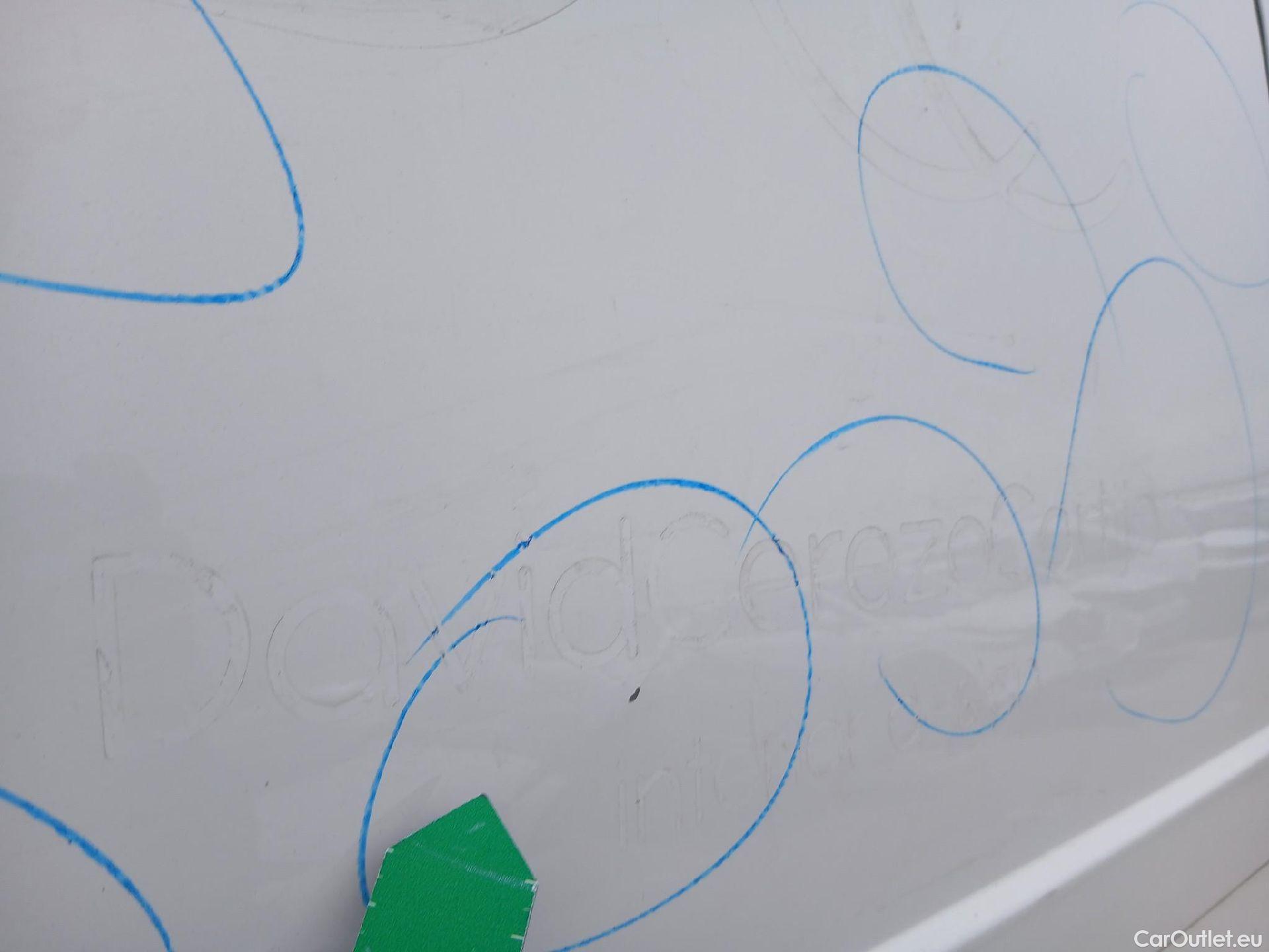  Opel  Vivaro OPEL  / 2019 / 4P / furgón 1.5 Diésel 74kW(100CV)M Std Exp #48