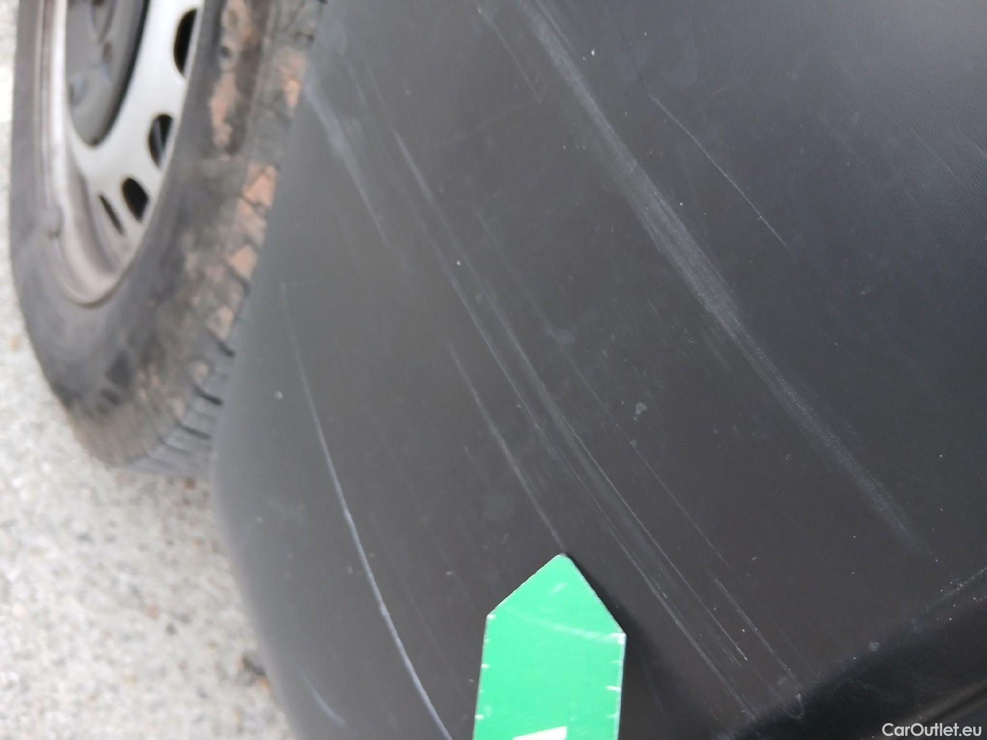  Opel  Vivaro OPEL  / 2019 / 4P / furgón 1.5 Diésel 74kW(100CV)M Std Exp #6