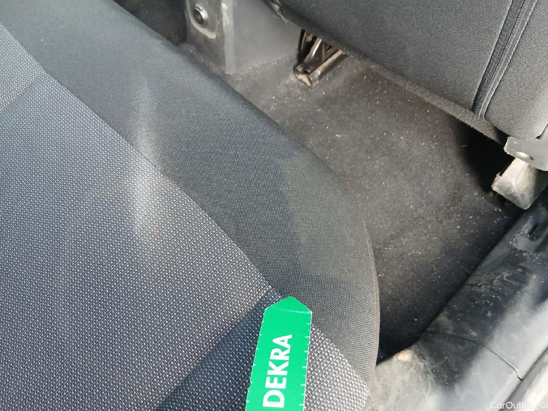  Citroen  C3 CITROEN  Aircross / 2021 / 5P / todoterreno BlueHDi 81kW (110CV) S&S Feel Pack #26