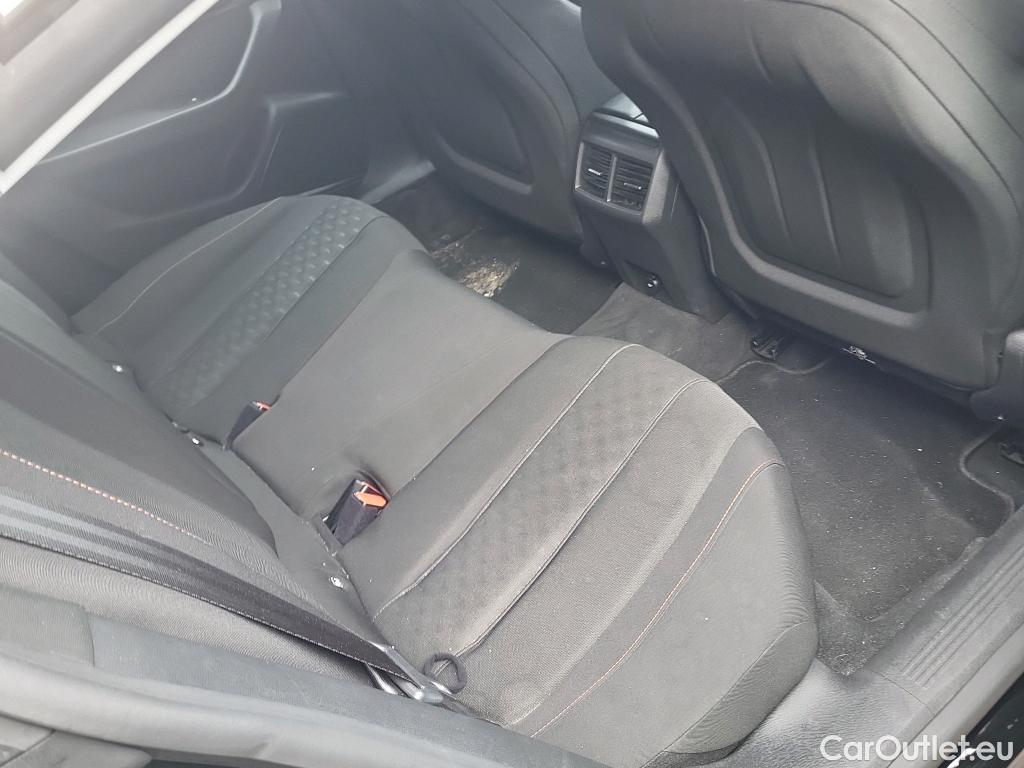  Peugeot  508 PEUGEOT  / 2018 / 5P / berlina con portón 5P Active Pack PureTech 130 S&S EAT8 #12