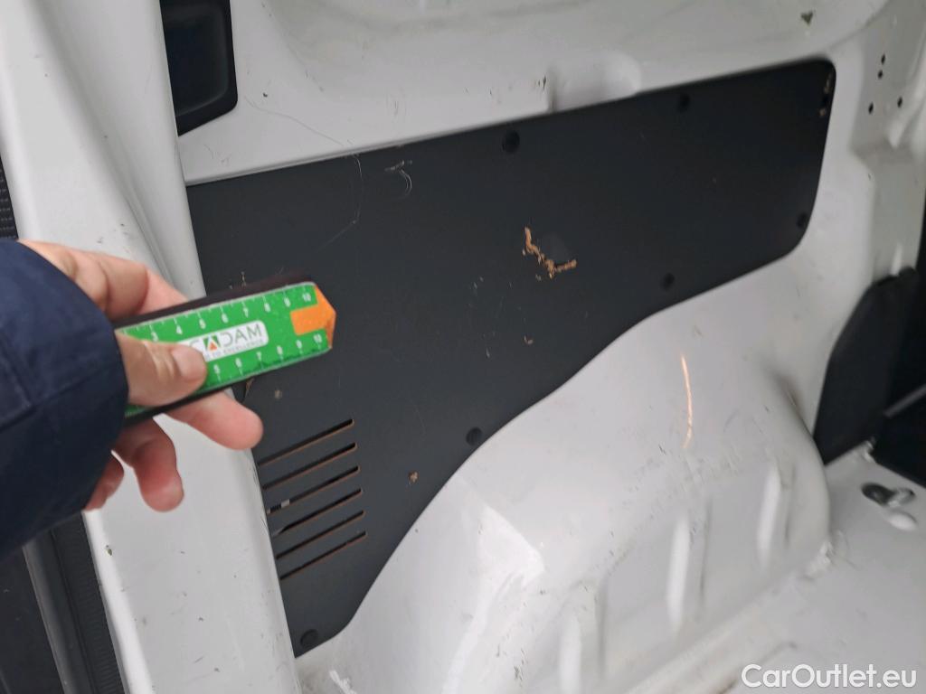  Peugeot  Expert PEUGEOT  / 2016 / 4P / furgón Furgón Premium 1.5 BlueHDi 100 Standard (AC) #13