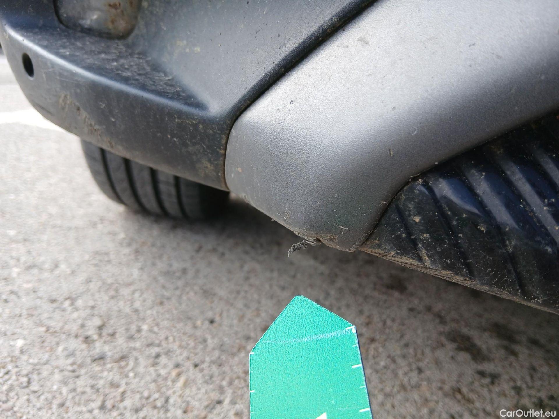  Citroen  C3 CITROEN  Aircross / 2021 / 5P / todoterreno BlueHDi 81kW (110CV) S&S Feel Pack #9