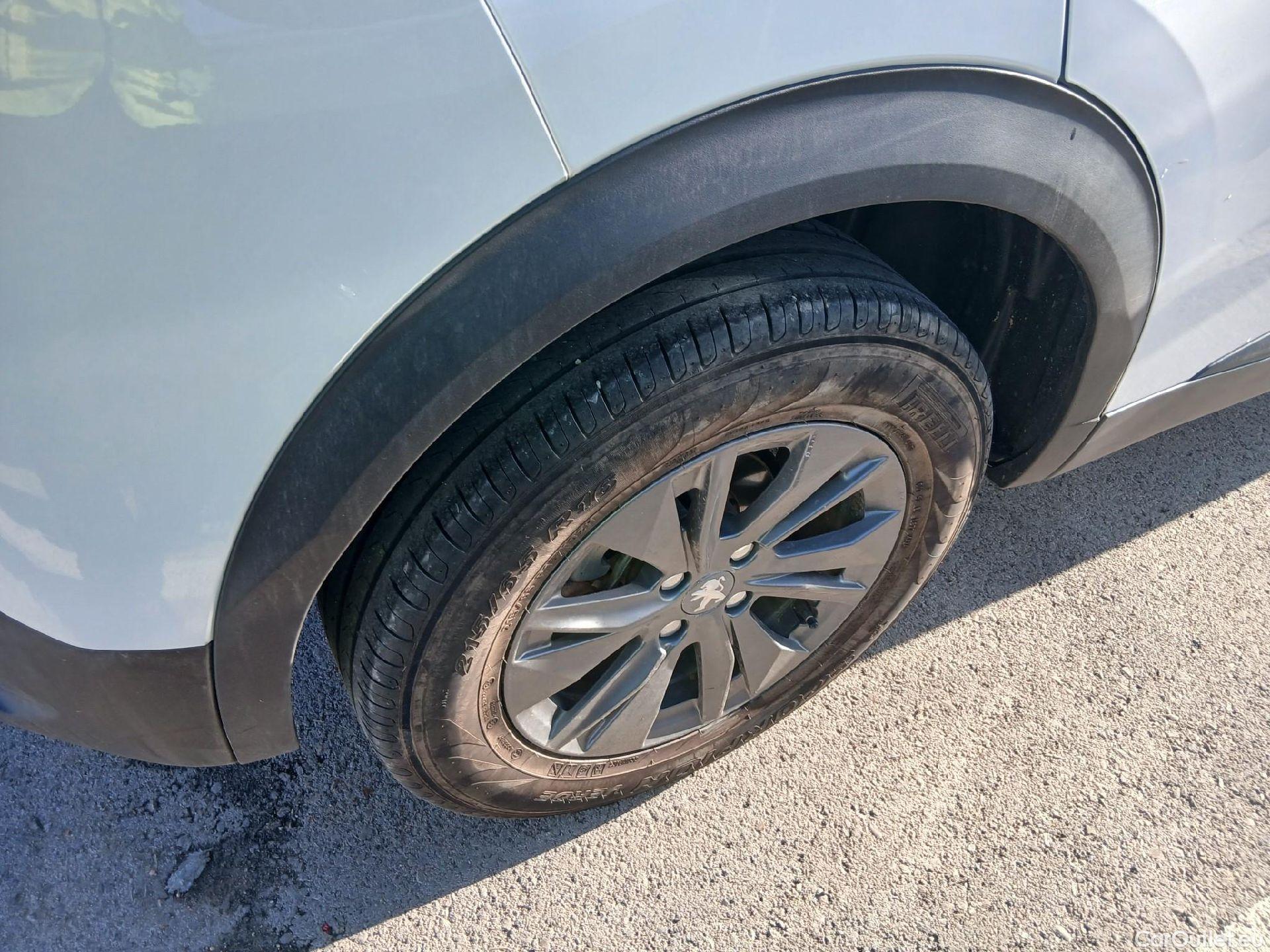  Peugeot  2008 PEUGEOT  / 2019 / 5P / todoterreno Active Pack BlueHDI 81kW (110CV) #6