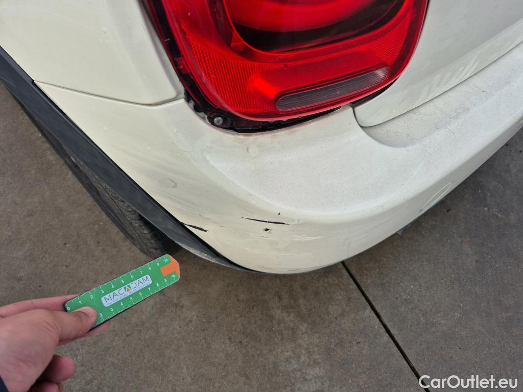  Mini  Cooper MINI MINI / 2014 / 5P / berlina con portón ONE 5 PUERTAS (CX) #17