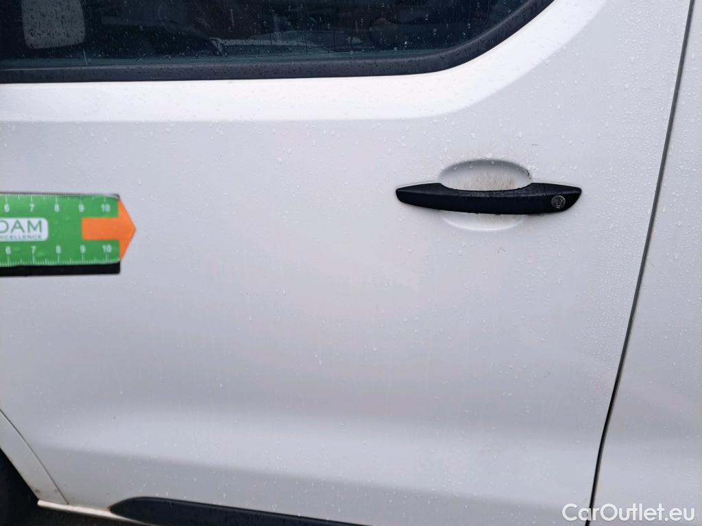  Peugeot  Expert PEUGEOT  / 2016 / 4P / furgón Furgón Premium 1.5 BlueHDi 100 Standard (AC) #28