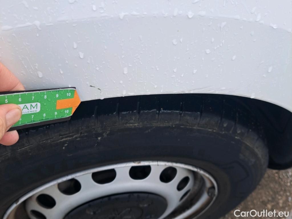  Peugeot  Expert PEUGEOT  / 2016 / 4P / furgón Furgón Premium 1.5 BlueHDi 100 Standard (AC) #25