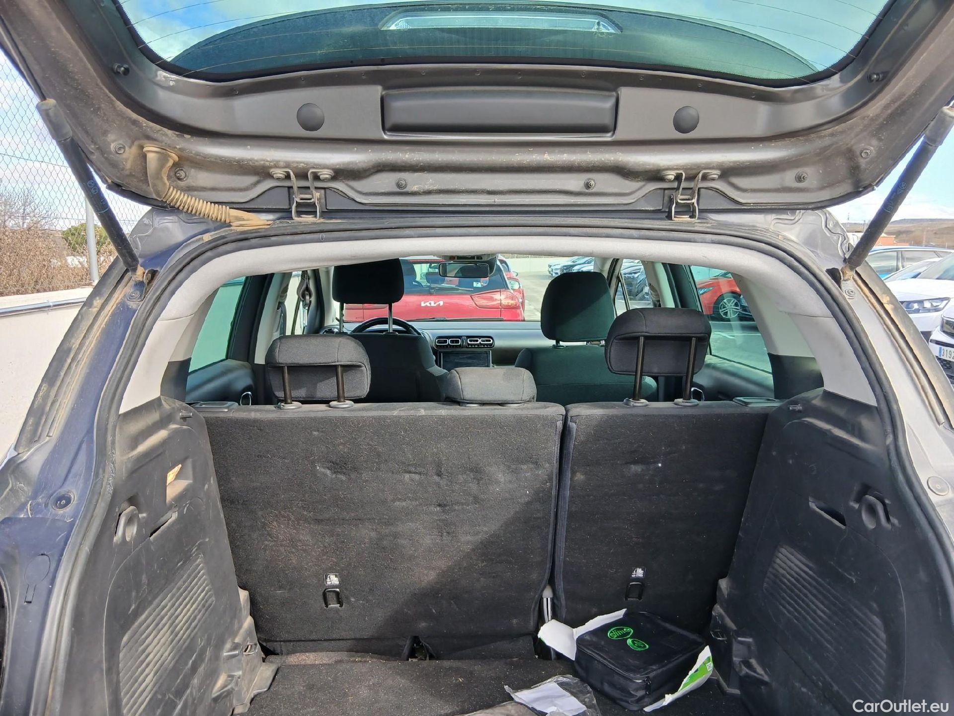  Citroen  C3 CITROEN  Aircross / 2021 / 5P / todoterreno BlueHDi 81kW (110CV) S&S Feel Pack #39