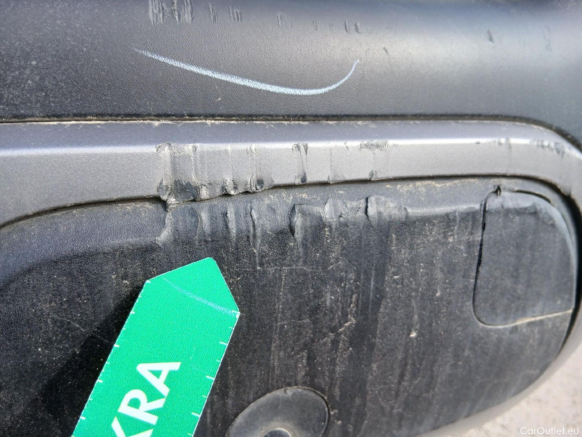  Citroen  C3 CITROEN  Aircross / 2021 / 5P / todoterreno BlueHDi 81kW (110CV) S&S Feel Pack #33