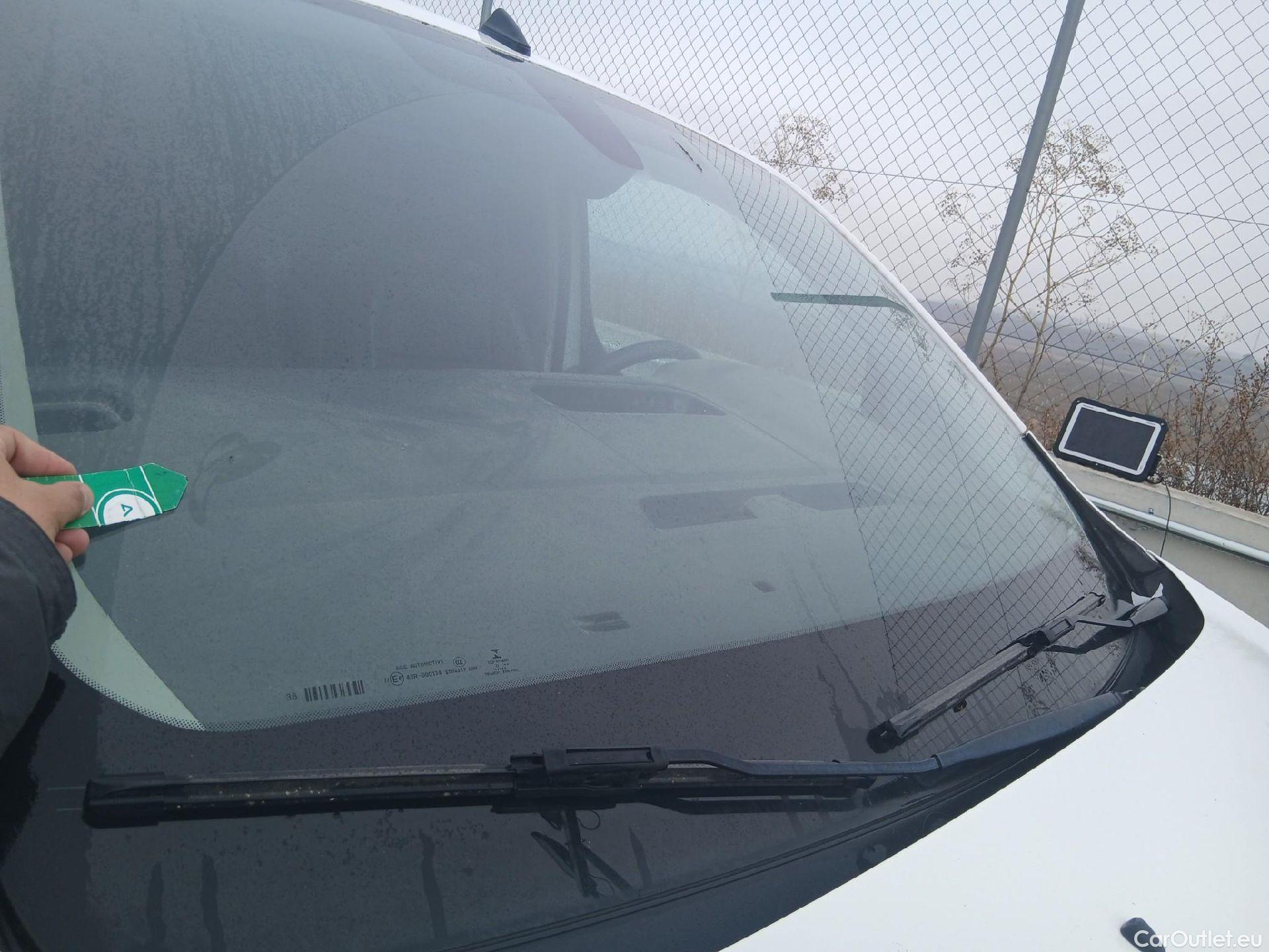  Peugeot  Expert PEUGEOT  / 2016 / 4P / furgón Furgón Premium 1.5 BlueHDi 100 Standard (AC) #22