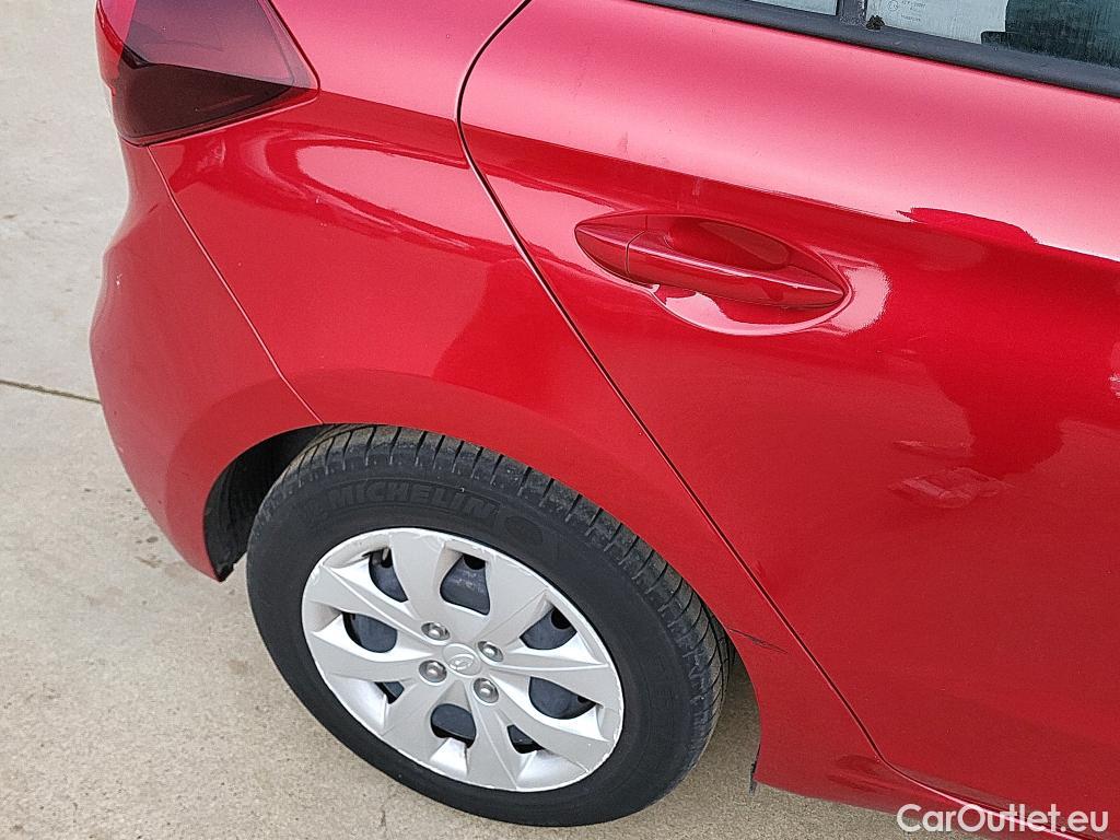  Hyundai  i20 HYUNDAI  / 2018 / 5P / berlina con portón 1.0 TGDI 74kW (100CV) Essence LE(SP)(SL) #10