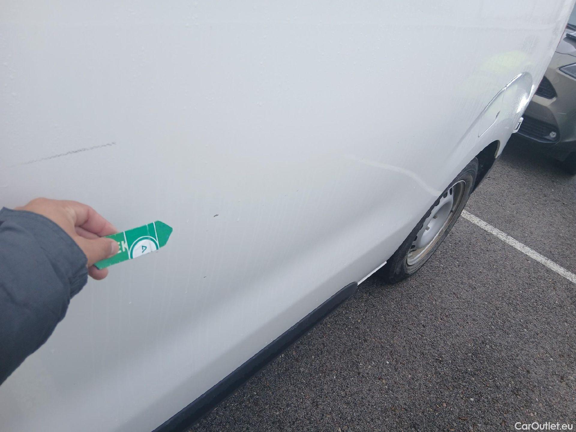  Peugeot  Expert PEUGEOT  / 2016 / 4P / furgón Furgón Premium 1.5 BlueHDi 100 Standard (AC) #25