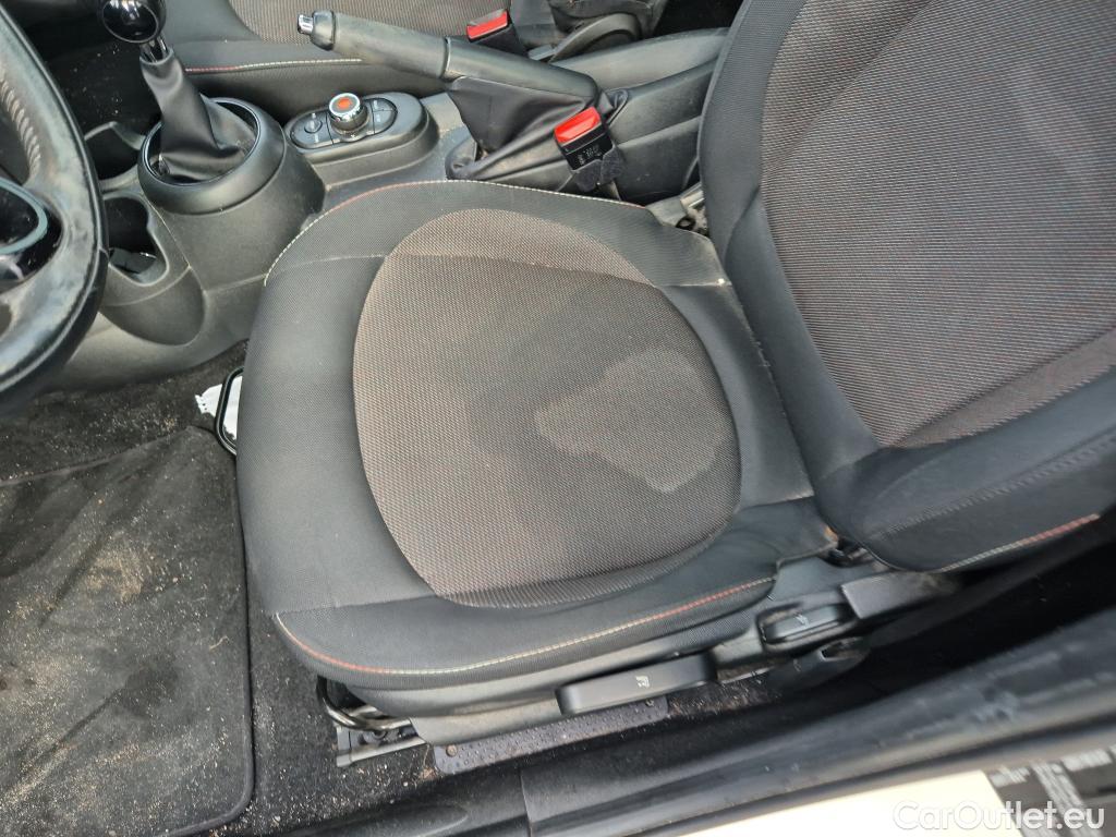  Mini  Cooper MINI MINI / 2014 / 5P / berlina con portón ONE 5 PUERTAS (CX) #5