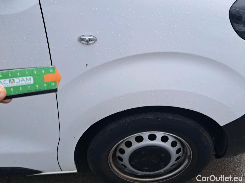  Peugeot  Expert PEUGEOT  / 2016 / 4P / furgón Furgón Premium 1.5 BlueHDi 100 Standard (AC) #23