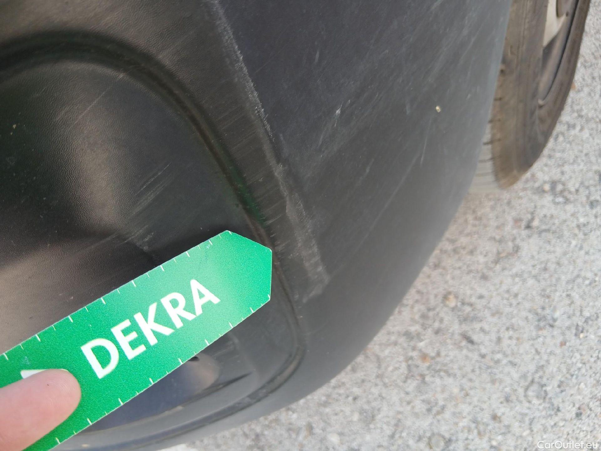  Opel  Vivaro OPEL  / 2019 / 4P / furgón 1.5 Diésel 88kW (120CV) M Std Select #14