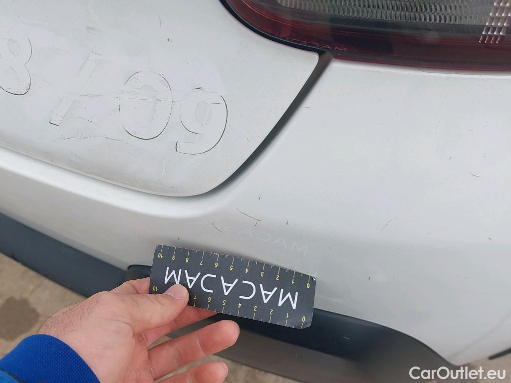  Citroen  C3 CITROEN  / 2020 / 5P / berlina con portón PureTech 60KW (83CV) Feel Pack #18