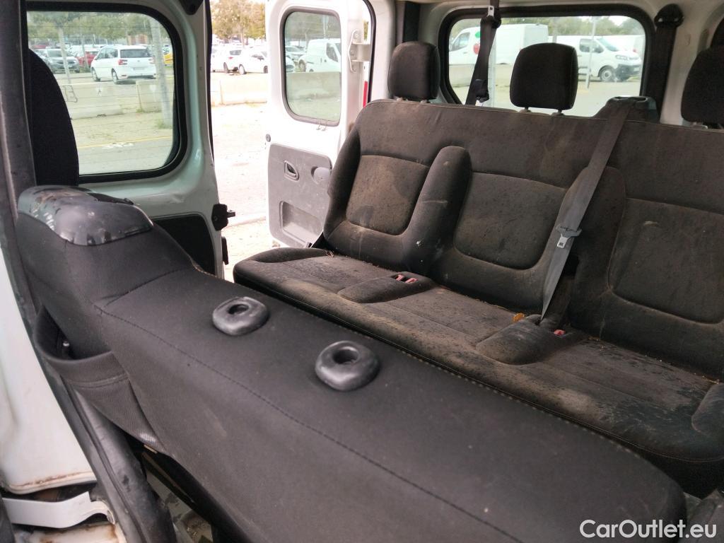  Opel  Vivaro OPEL  / 2014 / 4P / combi 1.6CDTI S/S 92kW (125CV) L1 2.9t Combi-9 #5