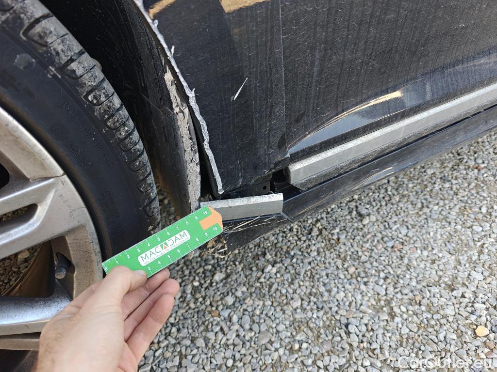  Volkswagen  Passat VOLKSWAGEN  / 2014 / 5P / familiar Sport 2.0 TDI 140kW (190CV) DSG Variant #38