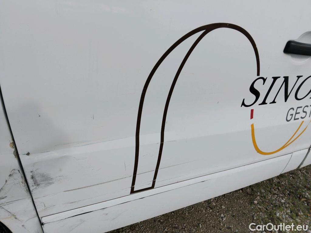  Opel  Vivaro OPEL  / 2014 / 4P / combi 1.6CDTI S/S 92kW (125CV) L1 2.9t Combi-9 #4