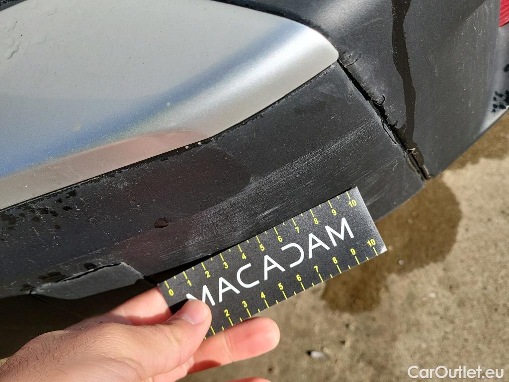  Peugeot  2008 PEUGEOT  / 2019 / 5P / todoterreno Active BlueHDI 100 S&S BVM6 #10