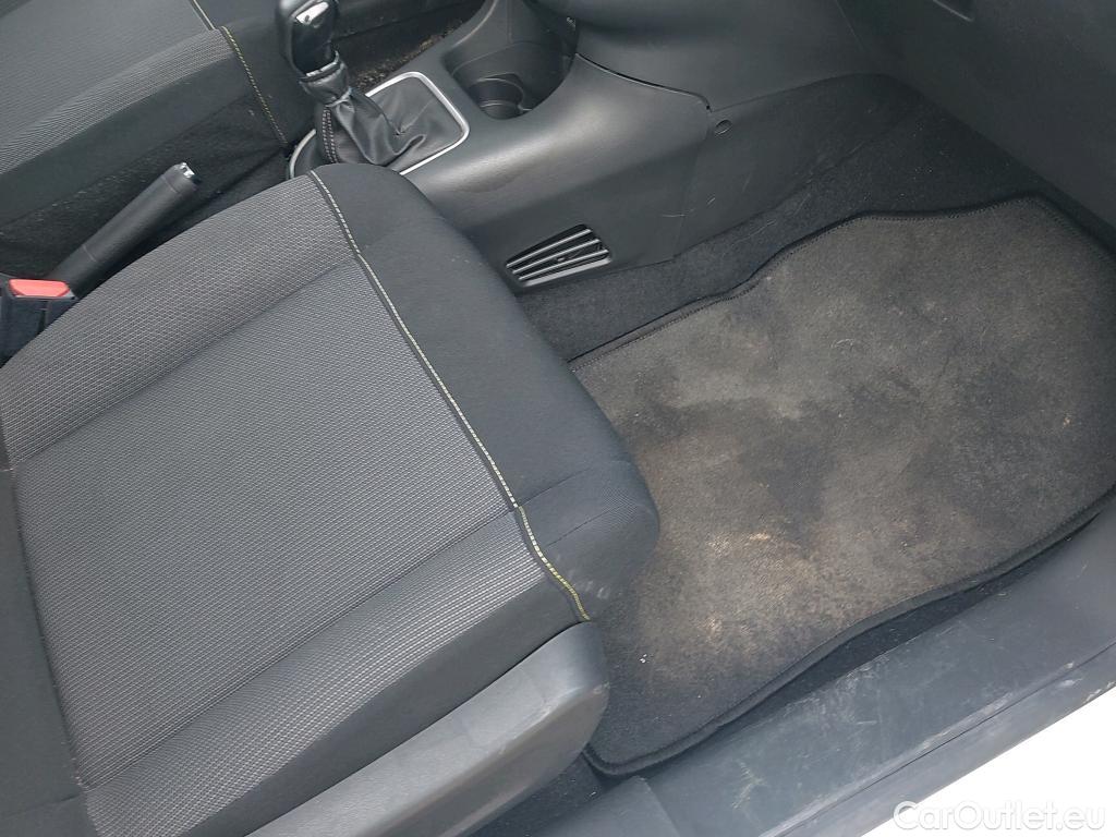  Citroen  C3 CITROEN  / 2020 / 5P / berlina con portón PureTech 60KW (83CV) Feel Pack #27