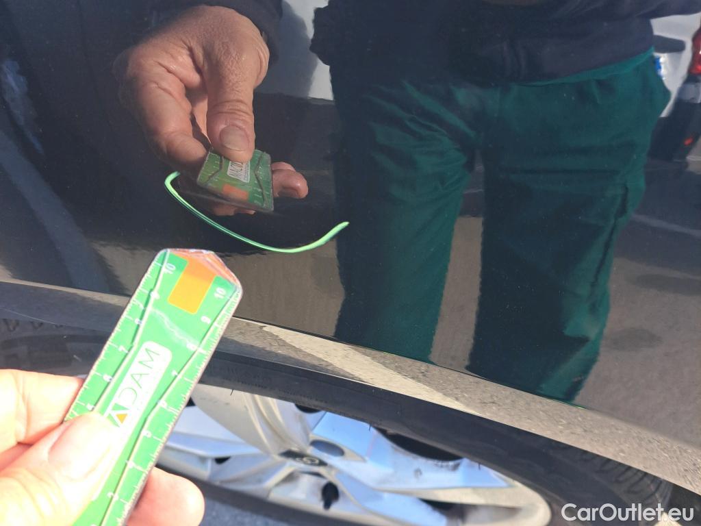  Audi  A4 AUDI  / 2019 / 5P / familiar Avant Advanced 35 TFSI 110kW S tronic #3