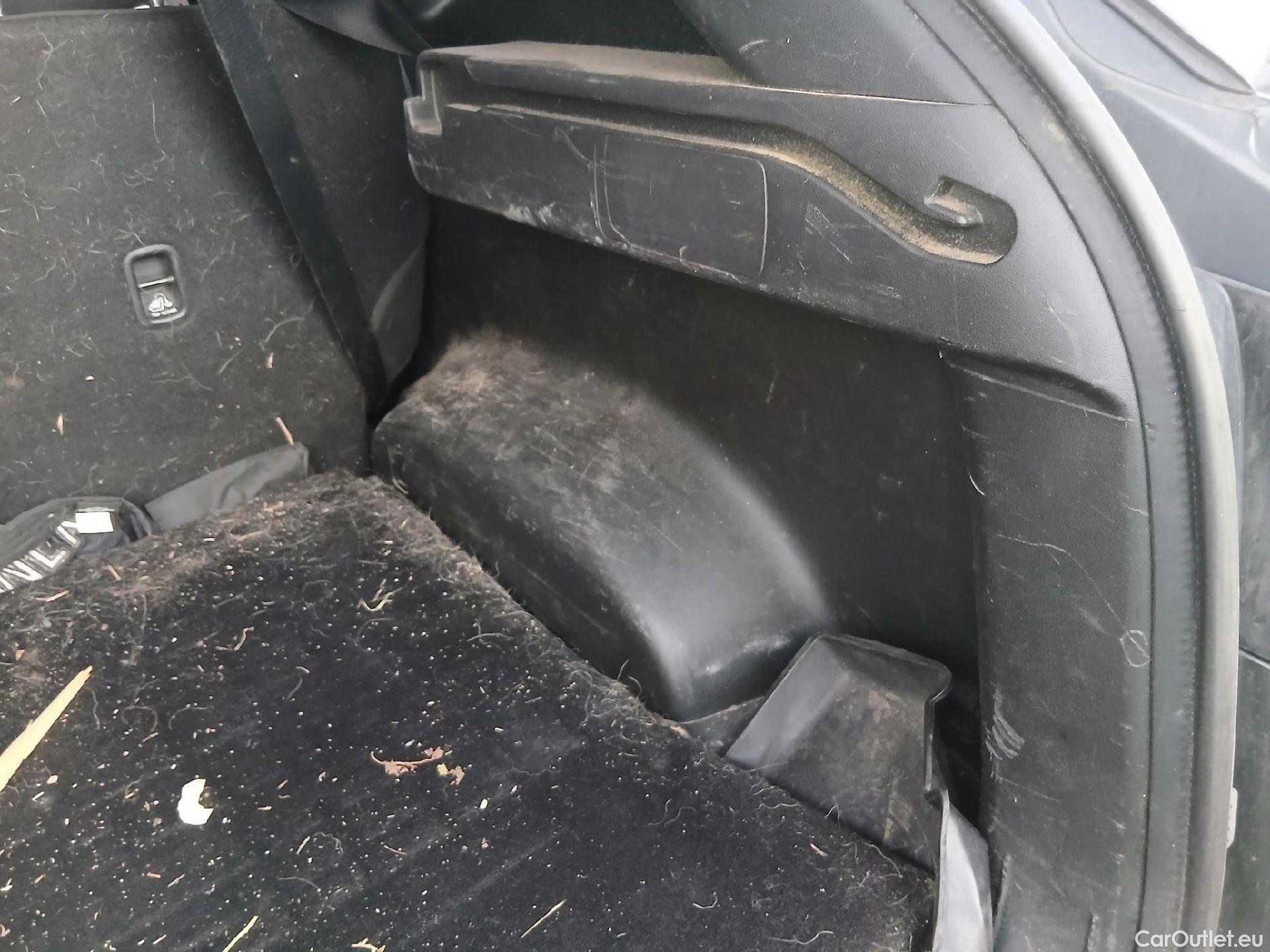  Hyundai  Tucson HYUNDAI  / 2020 / 5P / todoterreno 1.6 TGDI 169kW (230CV) HEV Maxx Sky Auto #44