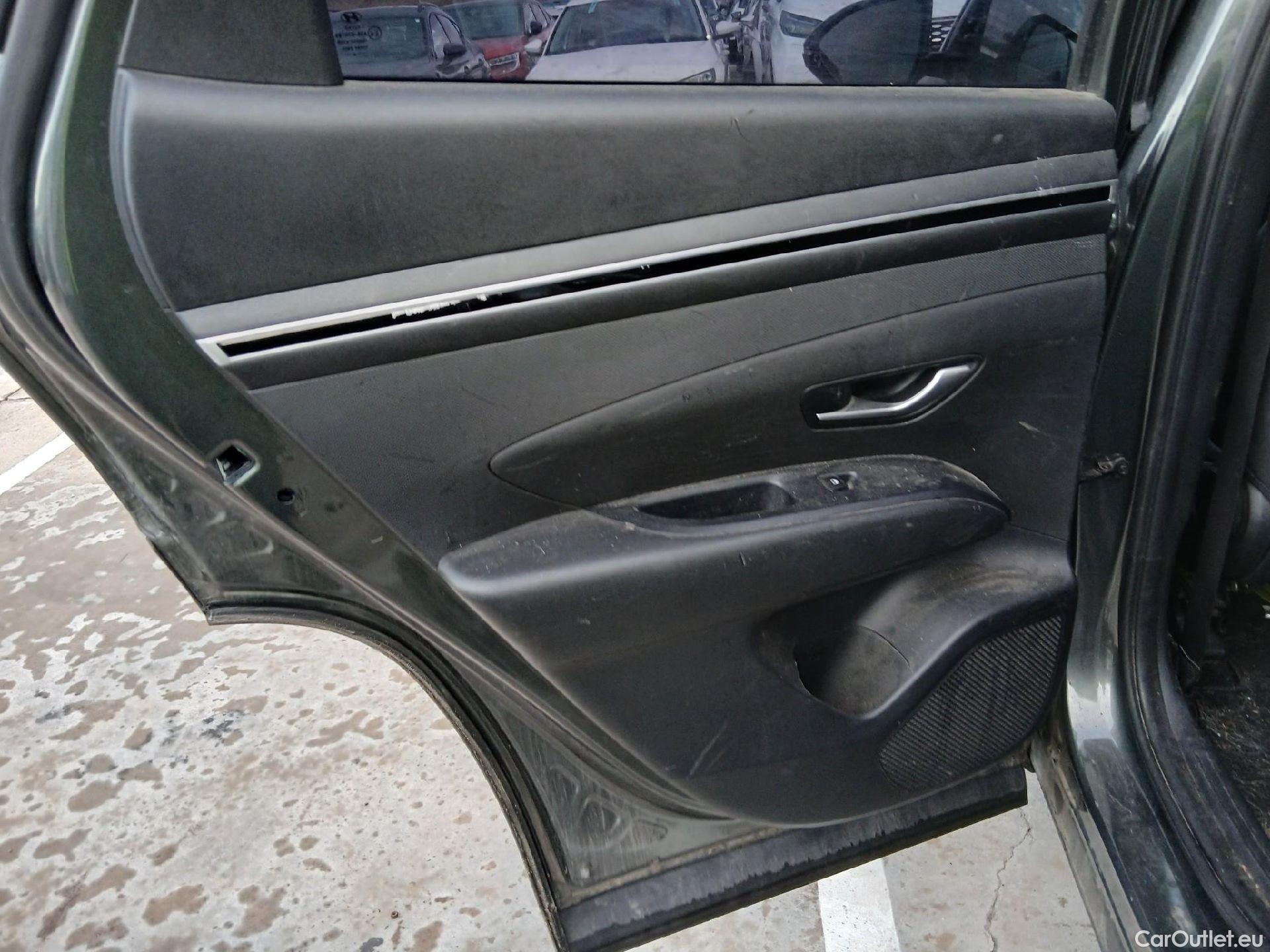  Hyundai  Tucson HYUNDAI  / 2020 / 5P / todoterreno 1.6 TGDI 169kW (230CV) HEV Maxx Sky Auto #97