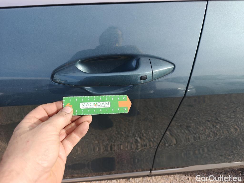  KIA  Sportage KIA  / 2022 / 5P / todoterreno 1.6 T-GDi HEV 171kW (230CV) Tech 4X4 #12