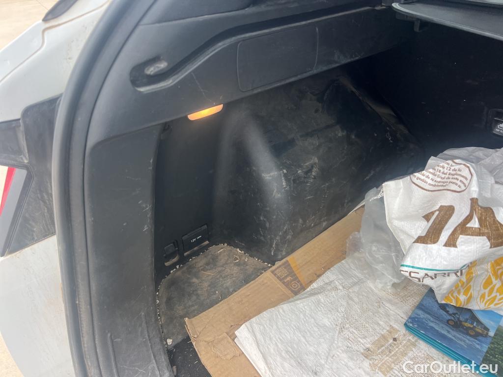  Hyundai  Tucson HYUNDAI  / 2020 / 5P / todoterreno 1.6 CRDI 100kW (136CV) 48V Maxx DCT #13