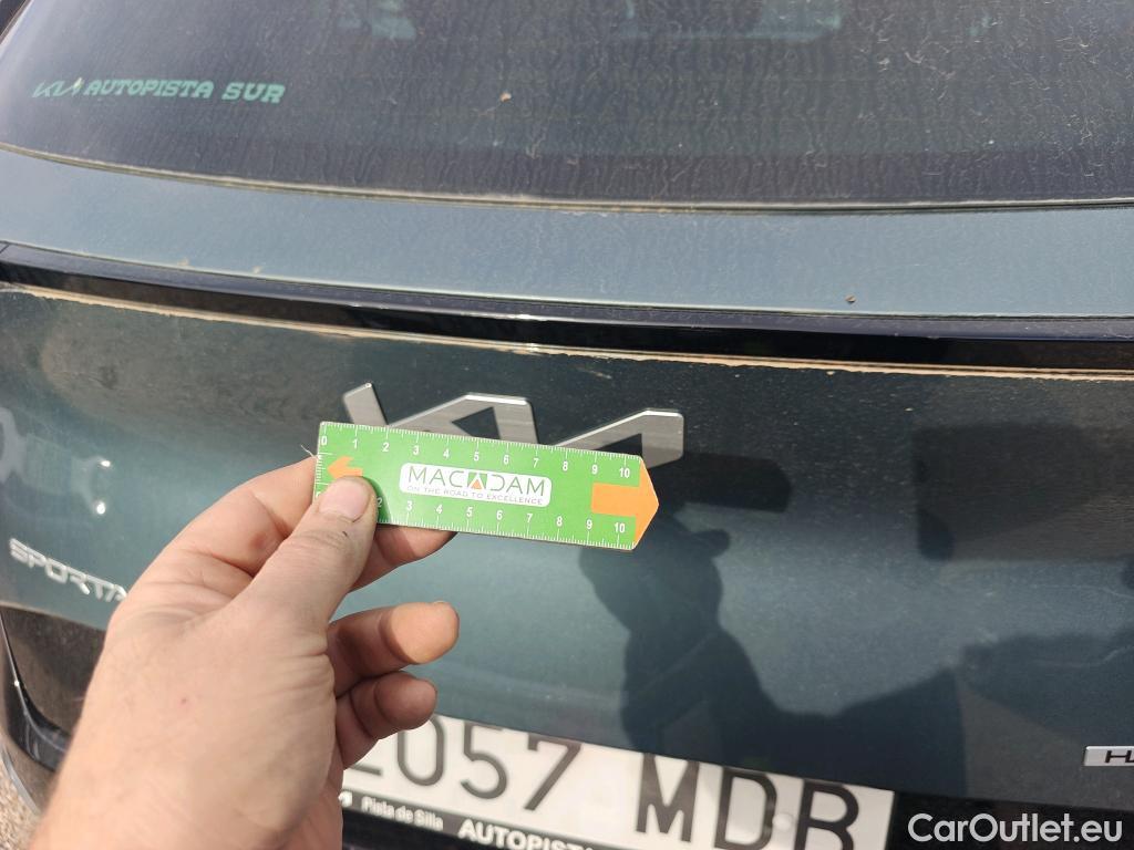  KIA  Sportage KIA  / 2022 / 5P / todoterreno 1.6 T-GDi HEV 171kW (230CV) Tech 4X4 #18