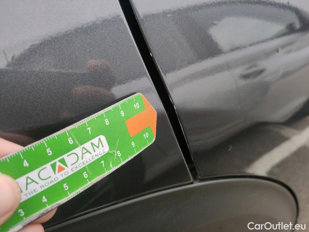  KIA  Niro KIA  / 2019 / 5P / crossover 1.6 GDi PHEV 104kW (141CV) Drive #12