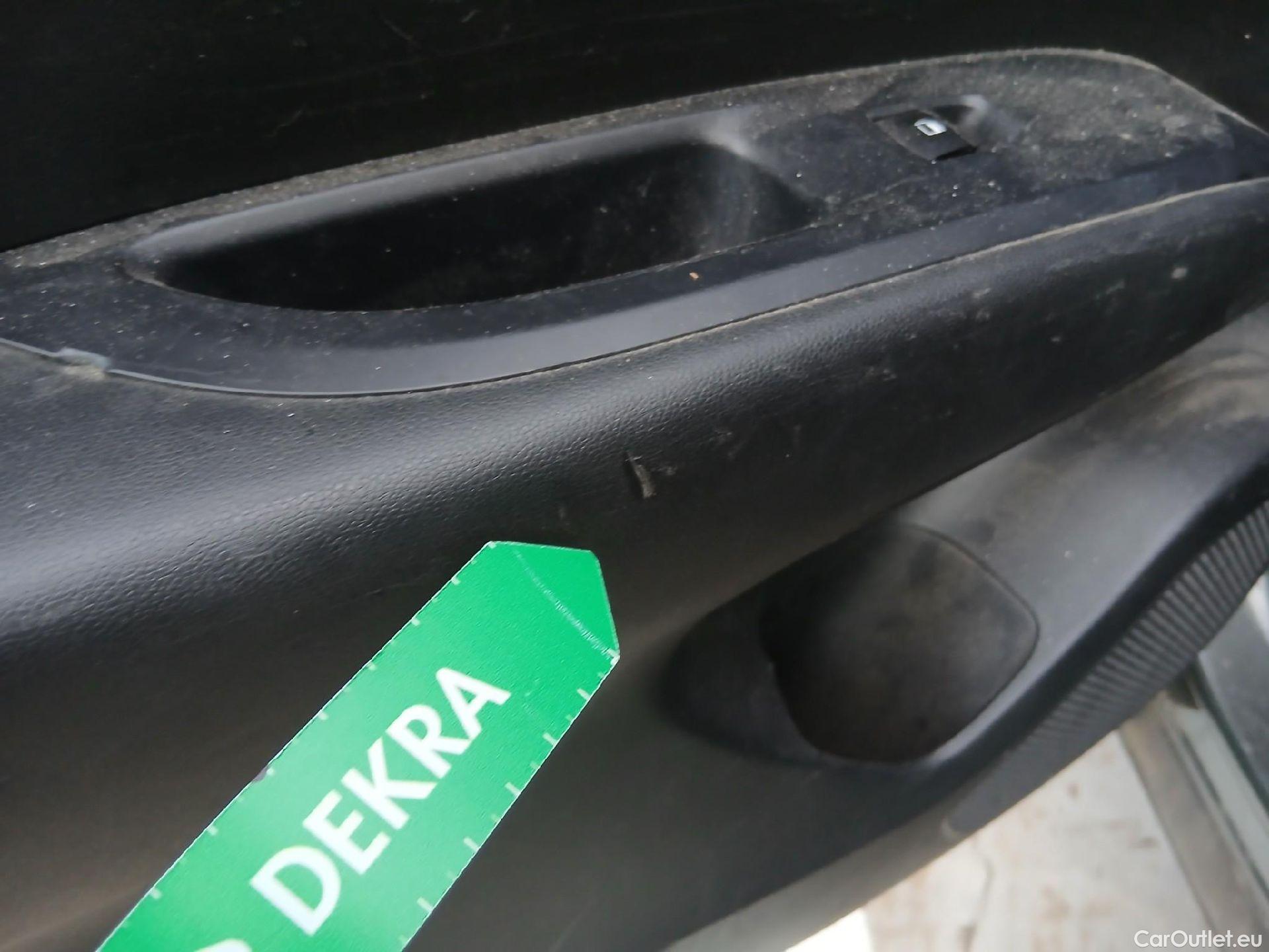  Hyundai  Tucson HYUNDAI  / 2020 / 5P / todoterreno 1.6 TGDI 169kW (230CV) HEV Maxx Sky Auto #96