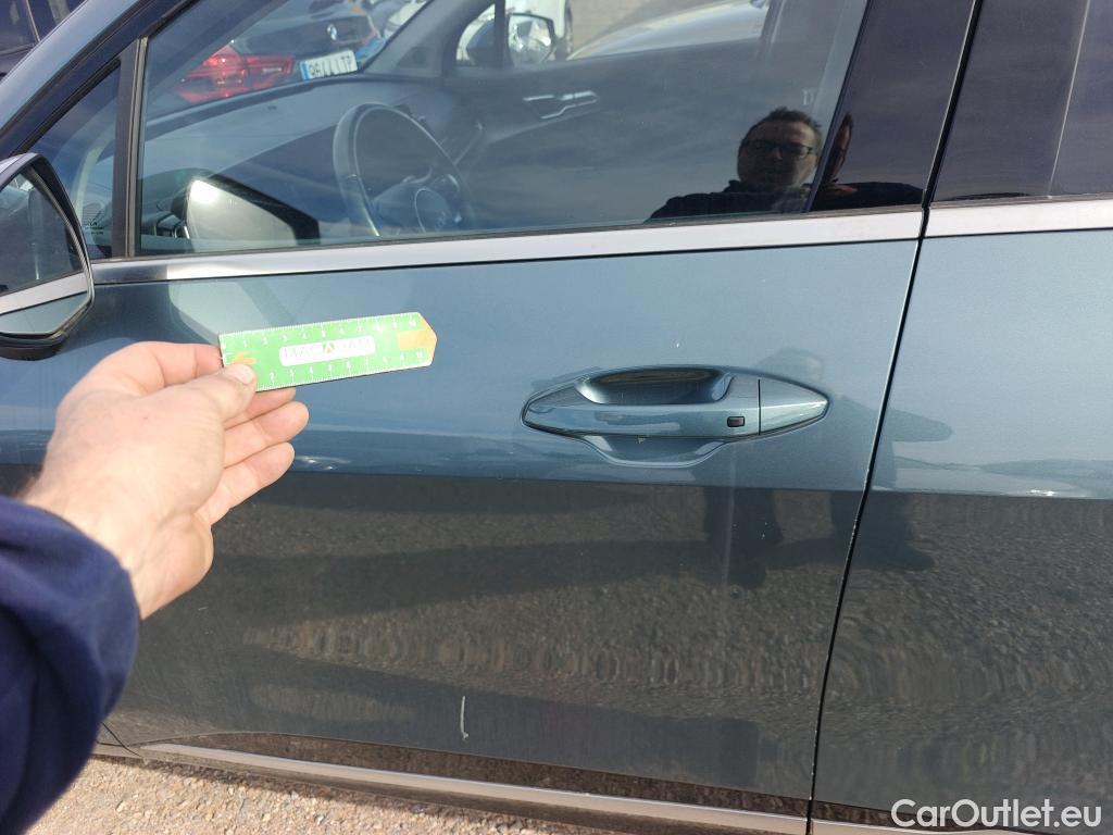  KIA  Sportage KIA  / 2022 / 5P / todoterreno 1.6 T-GDi HEV 171kW (230CV) Tech 4X4 #1