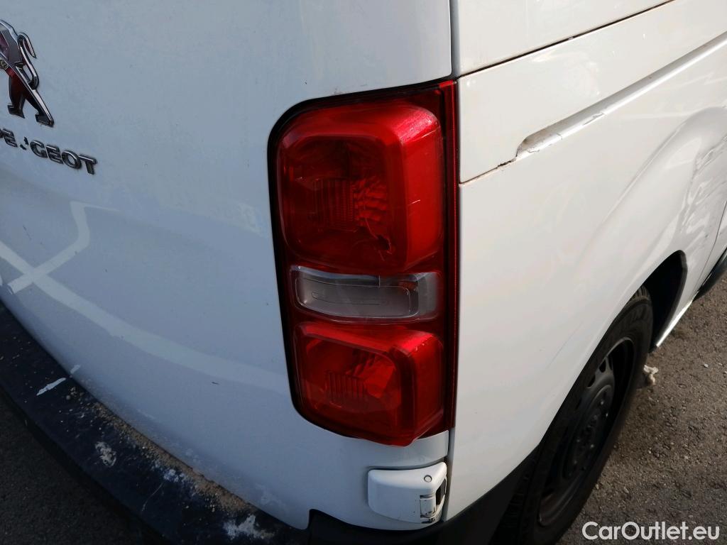  Peugeot  Expert PEUGEOT  / 2016 / 4P / furgón Furgón Premium 1.5 BlueHDi 100 Standard (AC) #5