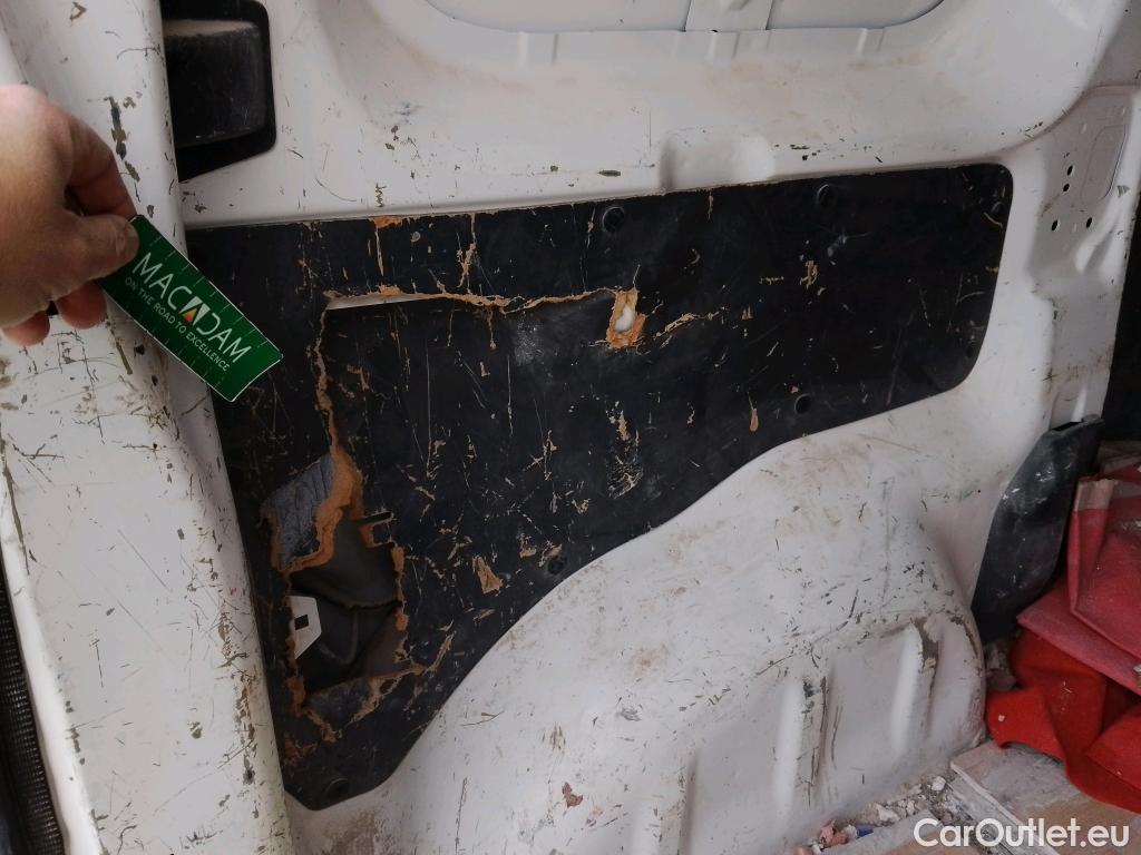  Peugeot  Expert PEUGEOT  / 2016 / 4P / furgón Furgón Premium 1.5 BlueHDi 100 Standard (AC) #38