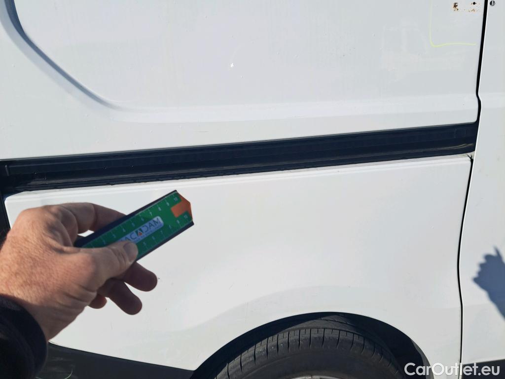  Renault  Trafic RENAULT  / 2021 / 4P / furgón Furgón L1H1 Blue dCi 96 Kw (130 CV) (AC) #5