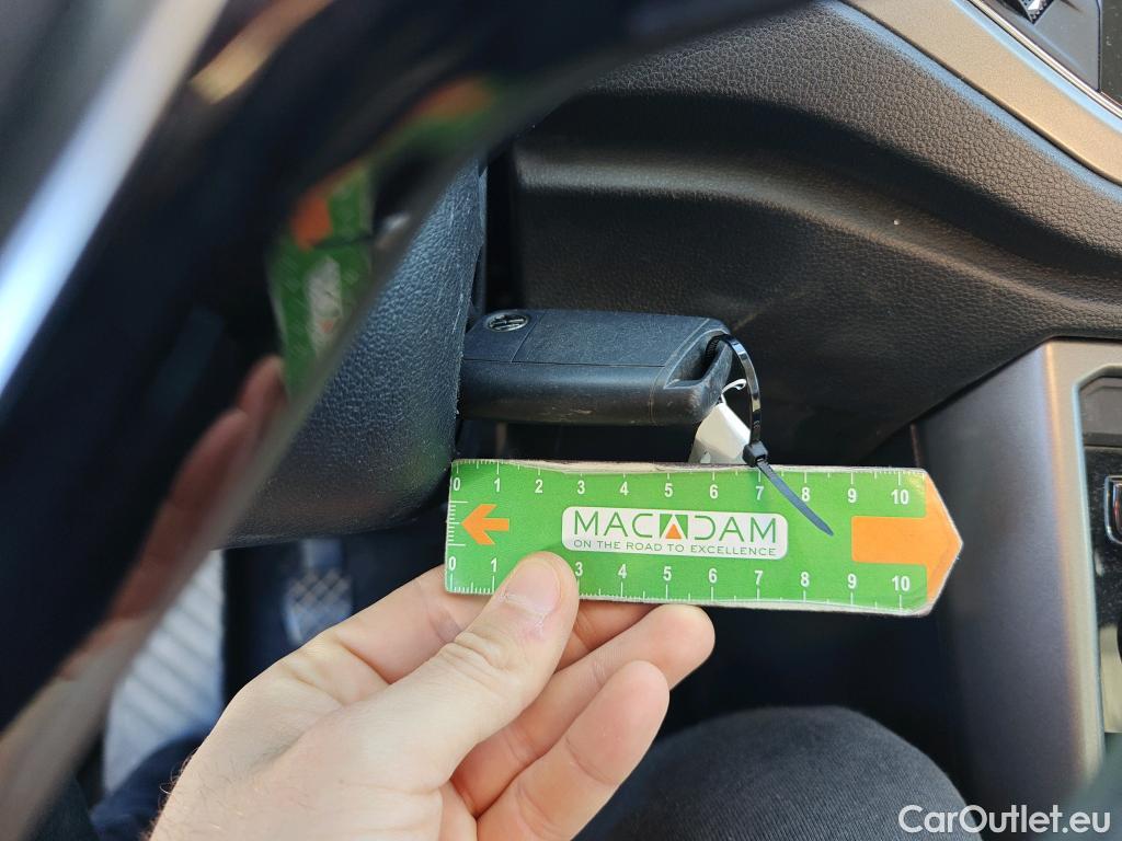  Volkswagen  T-ROC  Advance 1.0 TSI 110CV MT6 E6d #2