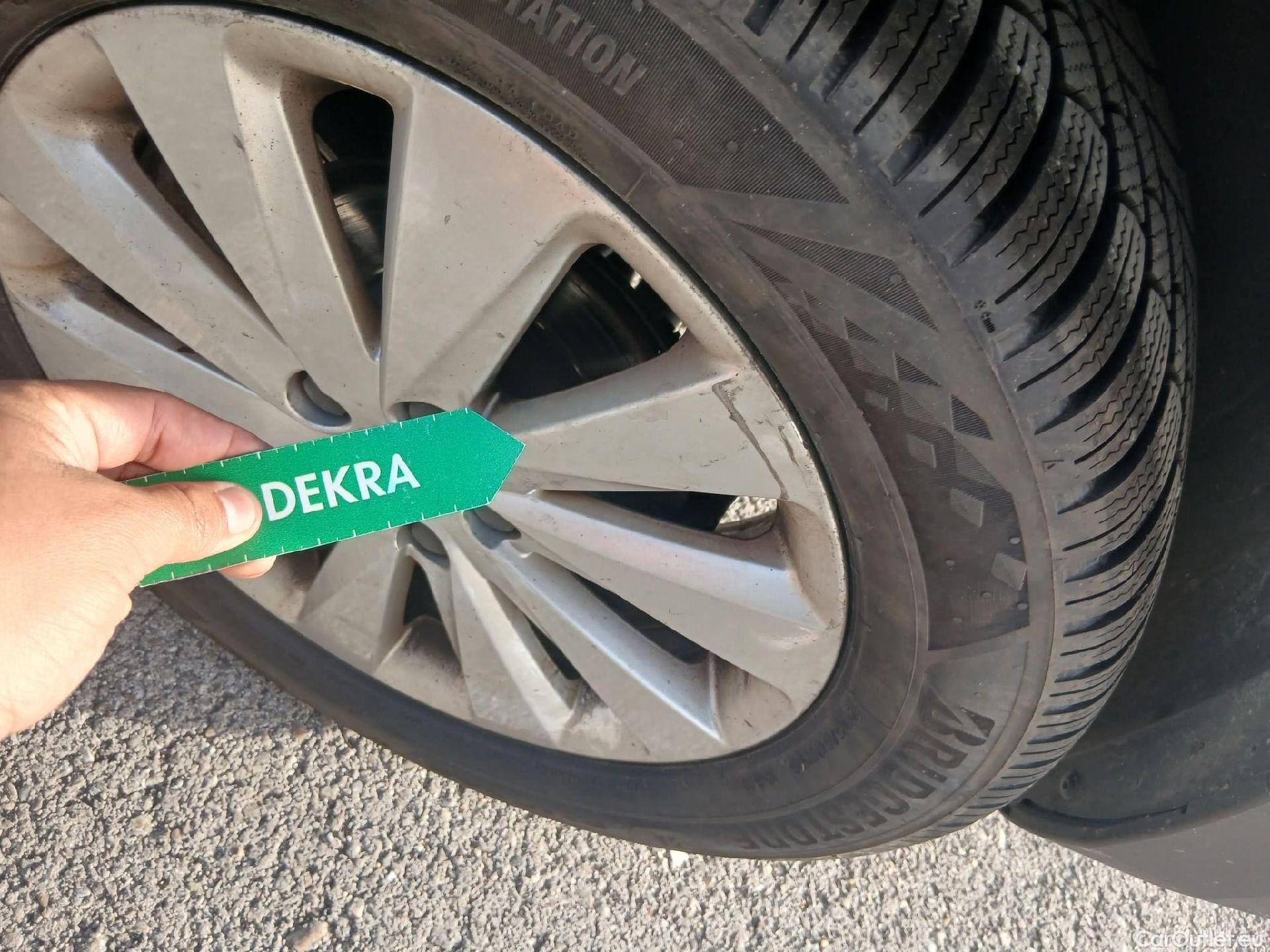  Seat  Arona SEAT  / 2021 / 5P / todoterreno 1.0 TSI 81kW (110CV) Style Plus(SP) #10