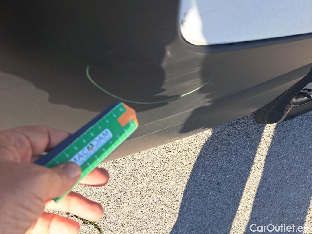  Renault  Trafic RENAULT  / 2021 / 4P / furgón Furgón L1H1 Blue dCi 96 Kw (130 CV) (AC) #30