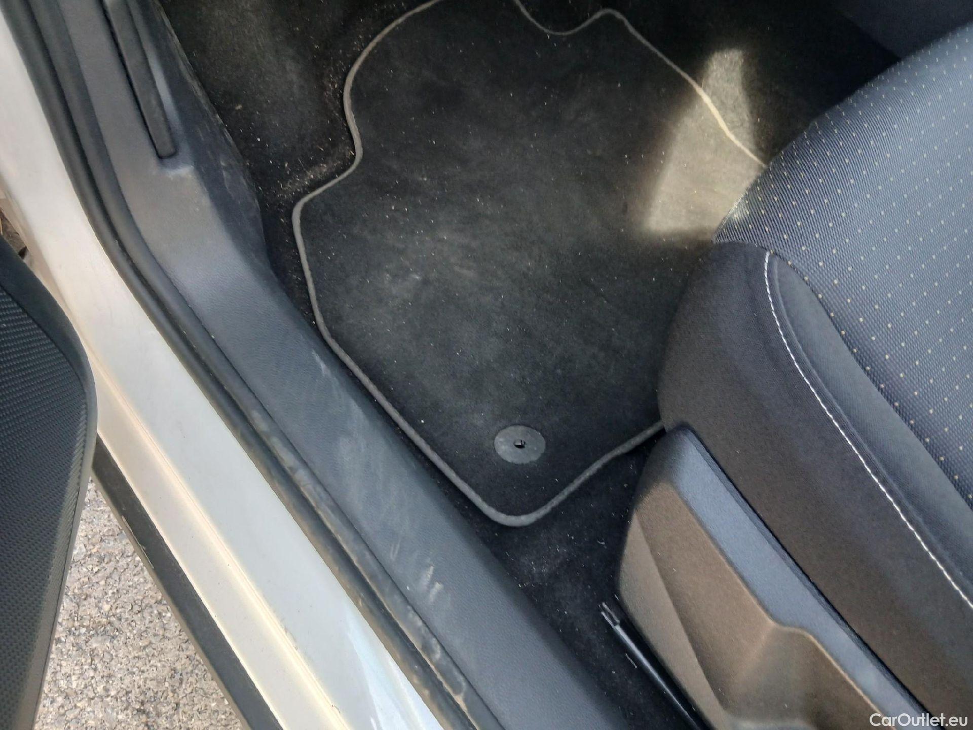  Seat  Arona SEAT  / 2021 / 5P / todoterreno 1.0 TSI 81kW (110CV) Style Plus(SP) #1