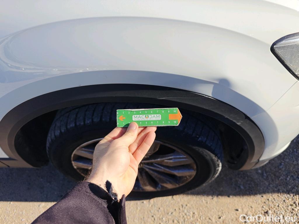  Volkswagen  T-ROC  Advance 1.0 TSI 110CV MT6 E6d #22