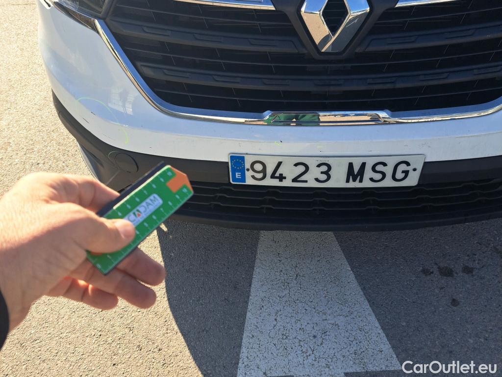  Renault  Trafic RENAULT  / 2021 / 4P / furgón Furgón L1H1 Blue dCi 96 Kw (130 CV) (AC) #41