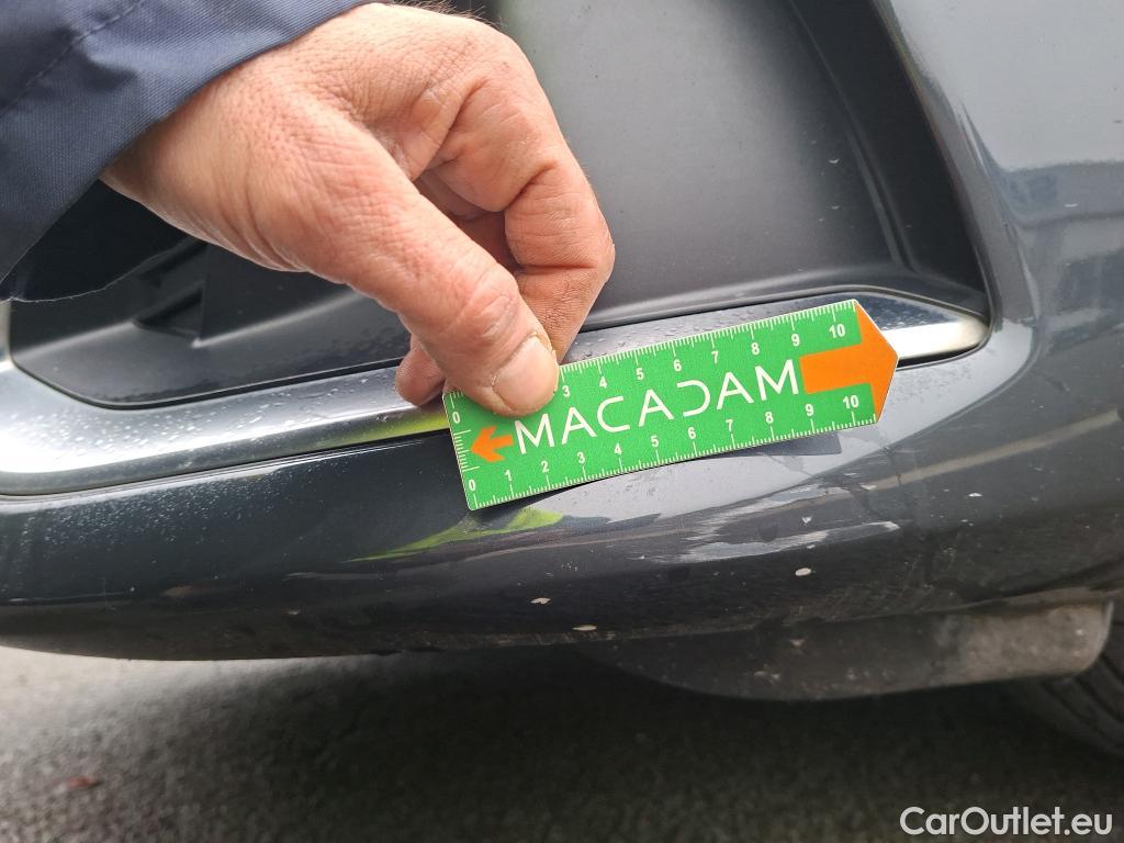  Audi  A4  Avant 30 TDI Business Line 2.0 TDI 135CV BVA7 E6d #10