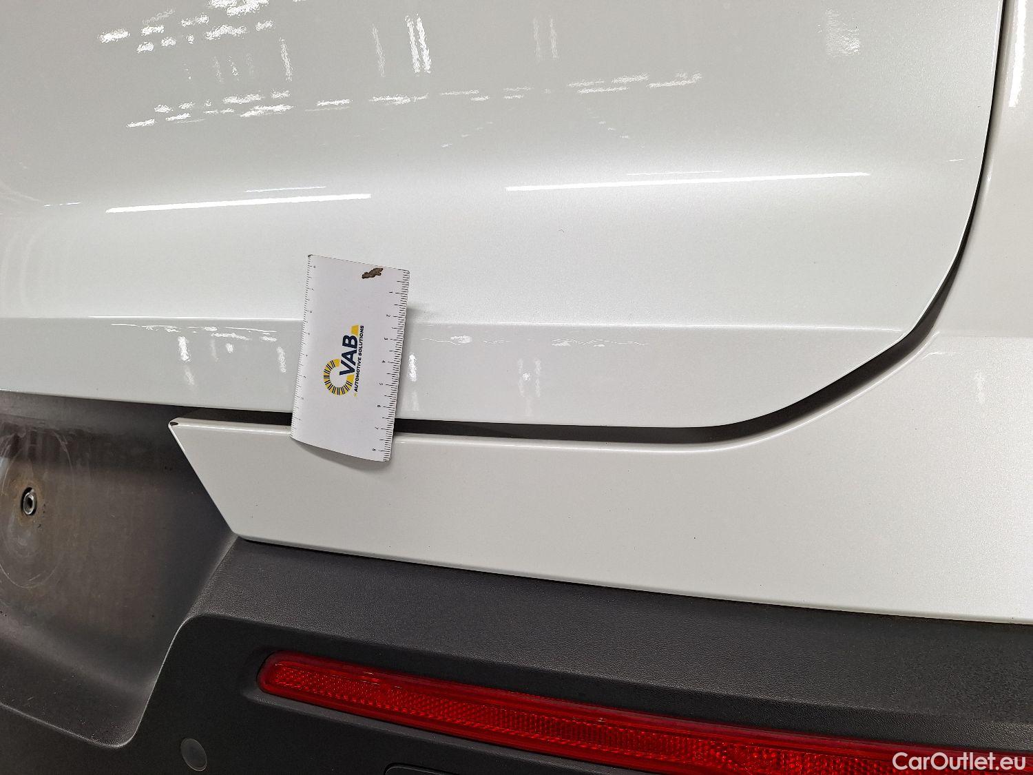  Volvo  XC 40 Volvo, XC40 '17 PHEV, Volvo XC40 T4 Recharge Geartronic R-Design 5d #16