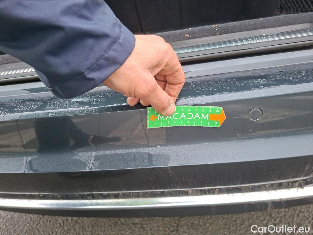  Audi  A4  Avant 30 TDI Business Line 2.0 TDI 135CV BVA7 E6d #16