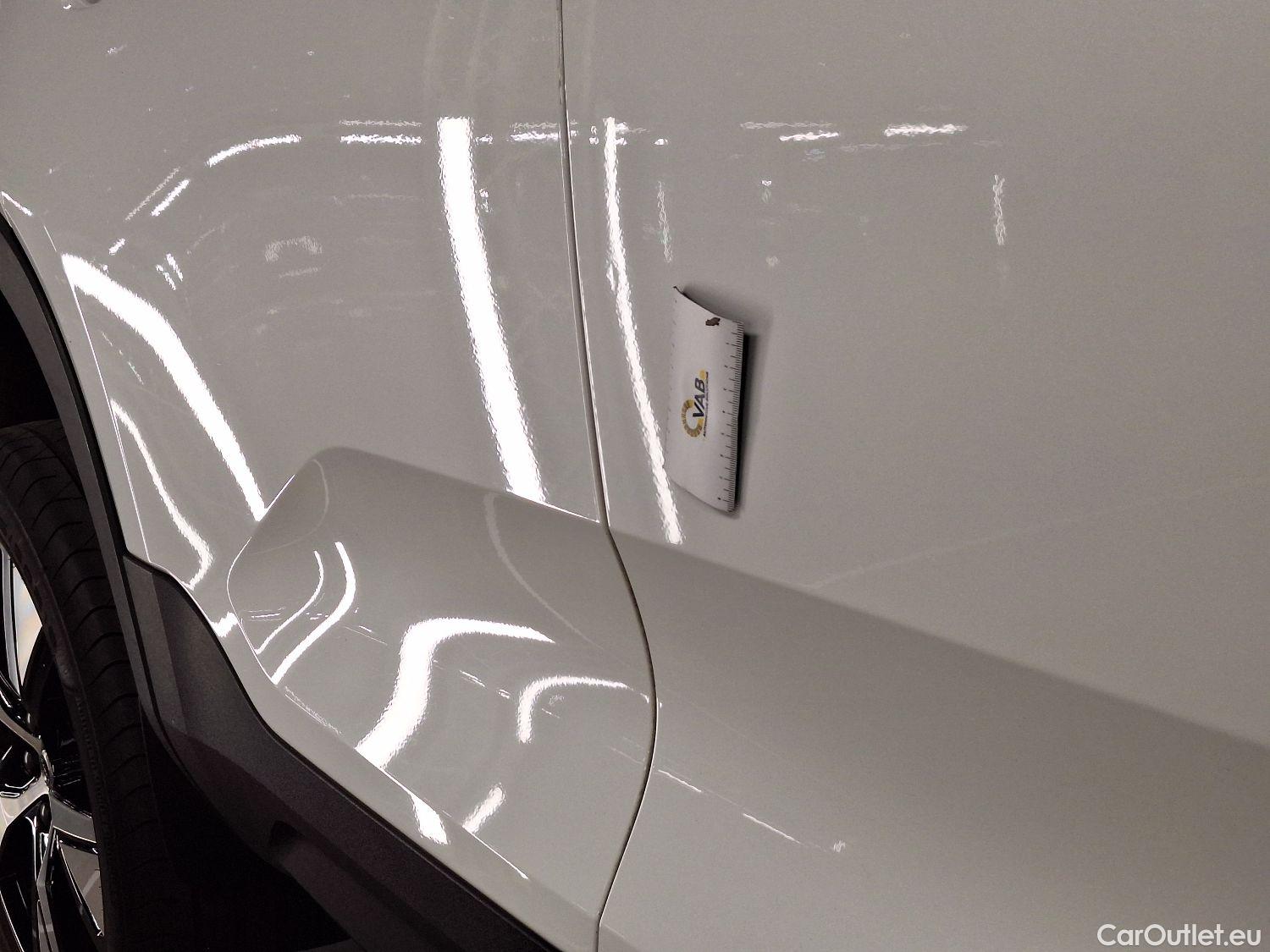  Volvo  XC 40 Volvo, XC40 '17 PHEV, Volvo XC40 T4 Recharge Geartronic R-Design 5d #12