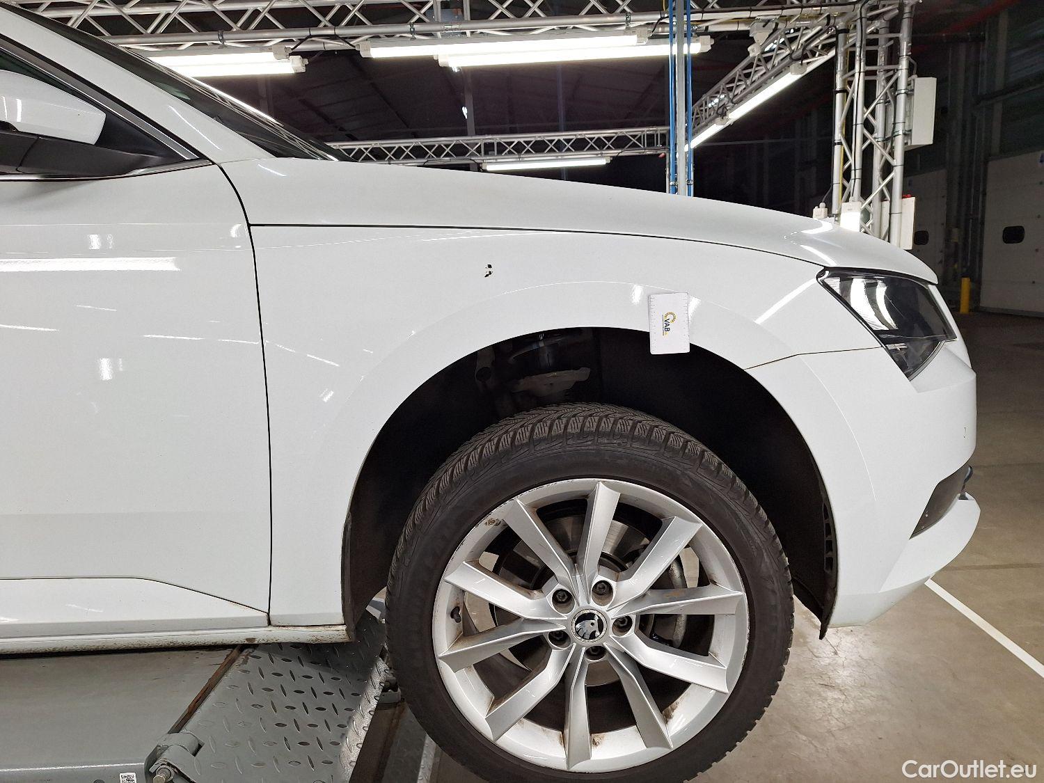  Skoda  Superb Skoda,  Combi '15, Skoda  Combi 2.0 CRTDI 110kW DSG6 Ambition 5 #20