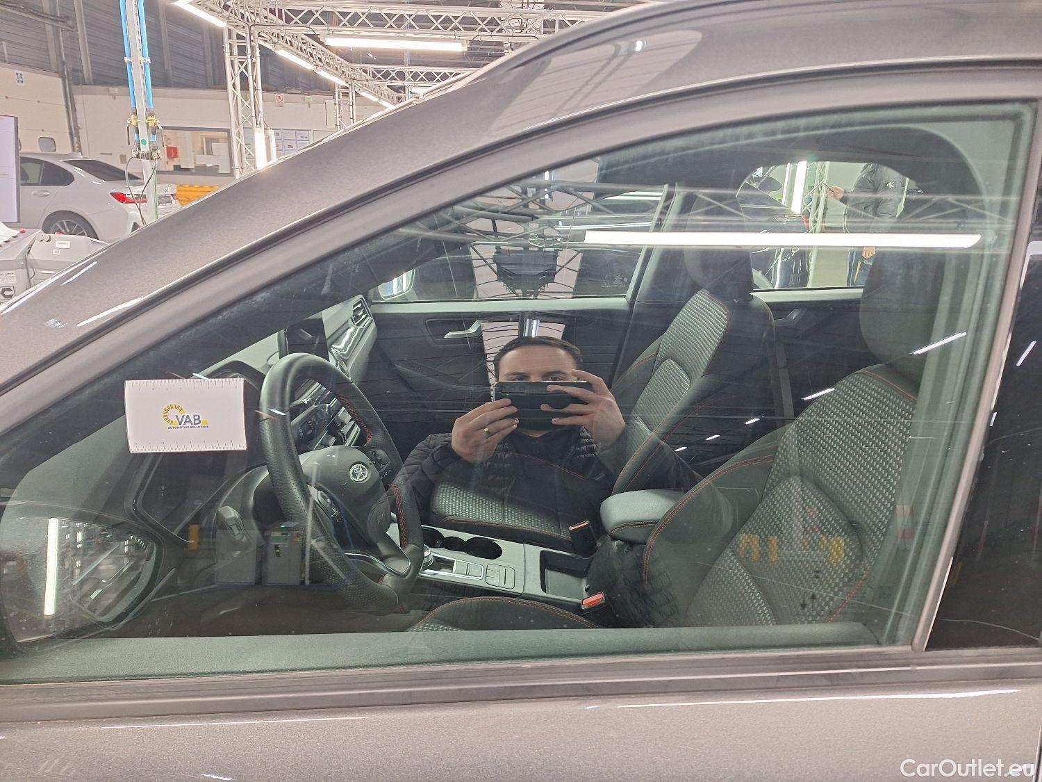  Ford  Kuga Ford,  '19 PHEV, Ford  2.5i PHEV Aut. 165kW ST-Line 5d #7