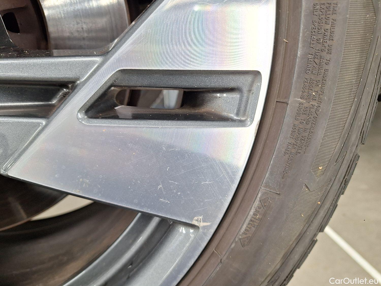  Audi  E-TRON Audi,  SB '19 BEV, Audi  Sportback 50 Quattro S-Line 5d #6