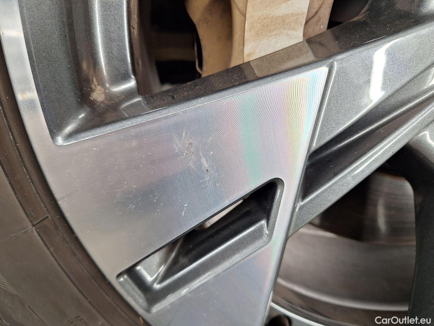  Audi  E-TRON Audi,  SB '19 BEV, Audi  Sportback 50 Quattro S-Line 5d #4